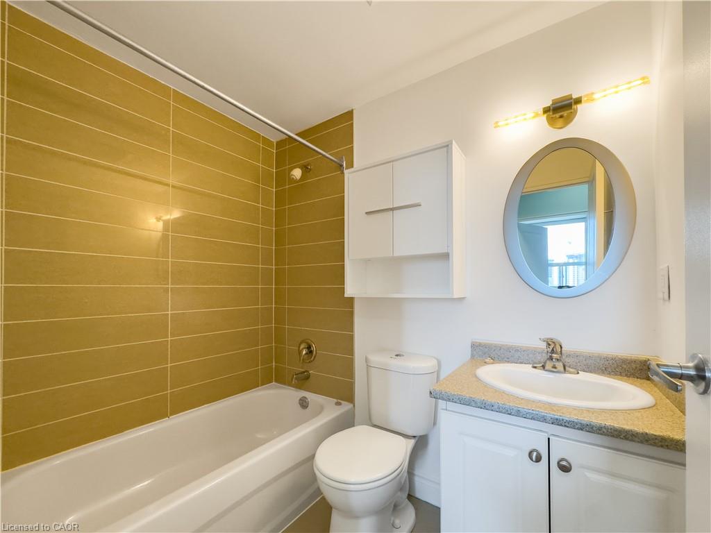 904-133 Herkimer Street Unit: 904