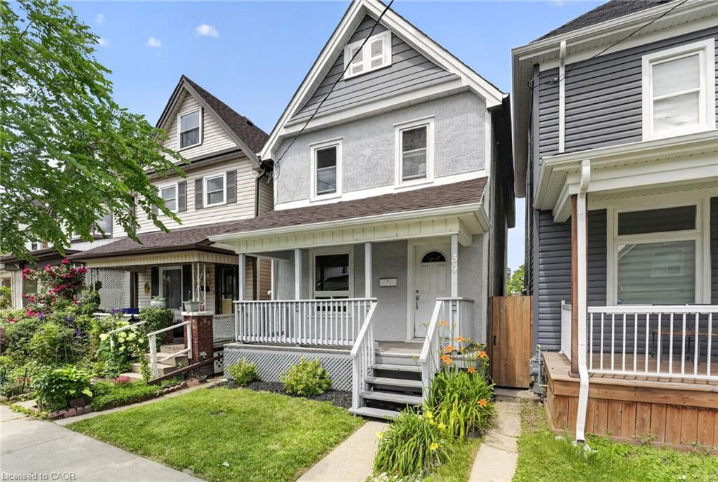 39 Beechwood Avenue