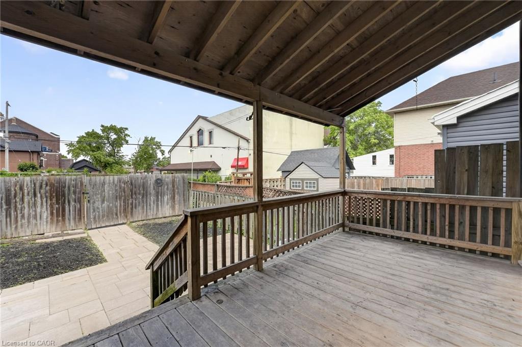 39 Beechwood Avenue