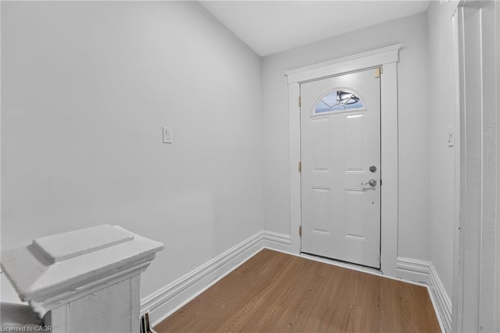 39 Beechwood Avenue