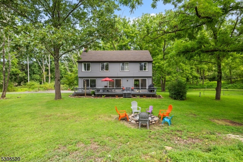 151 Hollow Brook Rd
