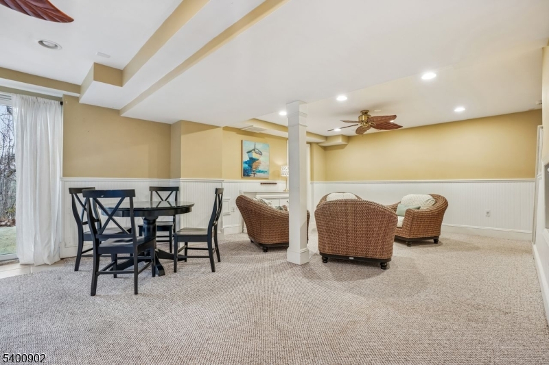 3 Spring House Rd