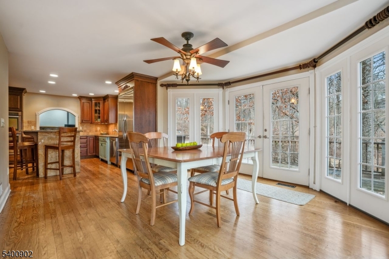 3 Spring House Rd