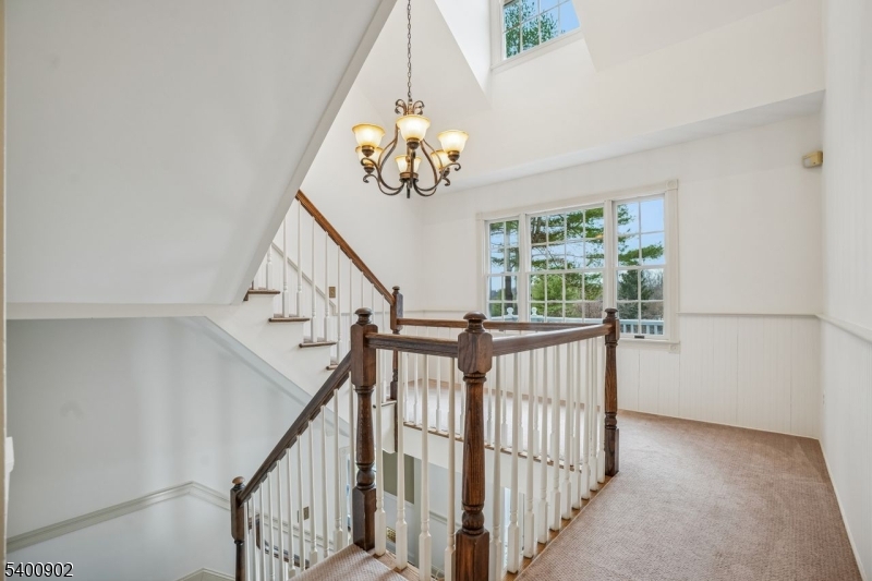 3 Spring House Rd
