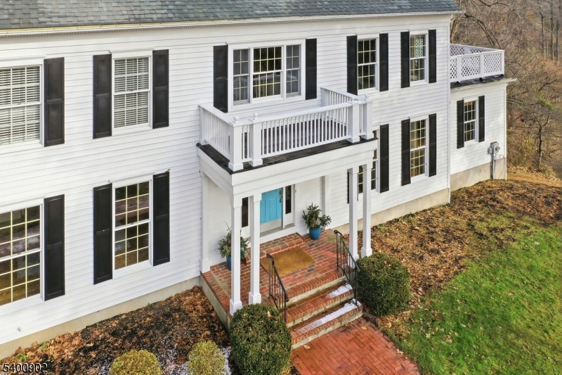 3 Spring House Rd