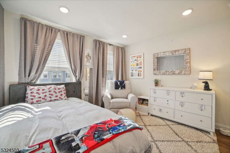 5 Marigold Ct