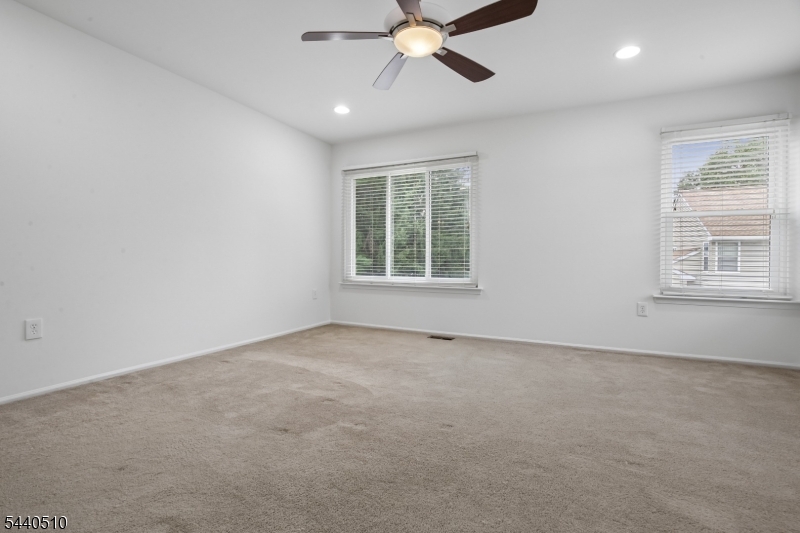 91 Cherrywood Dr