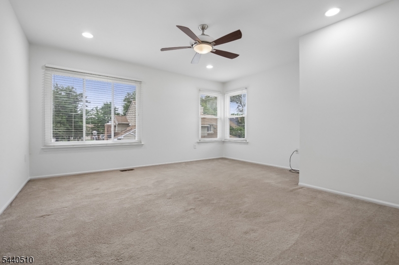 91 Cherrywood Dr