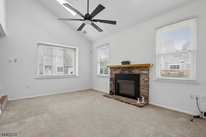 91 Cherrywood Dr