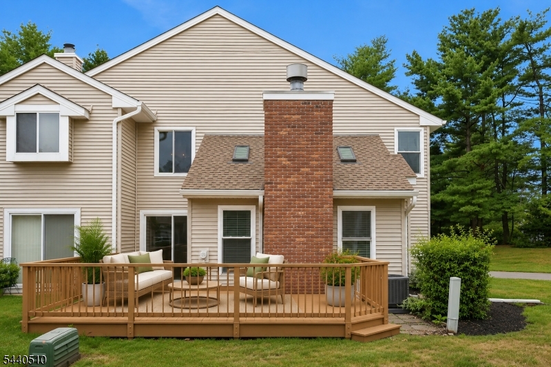 91 Cherrywood Dr