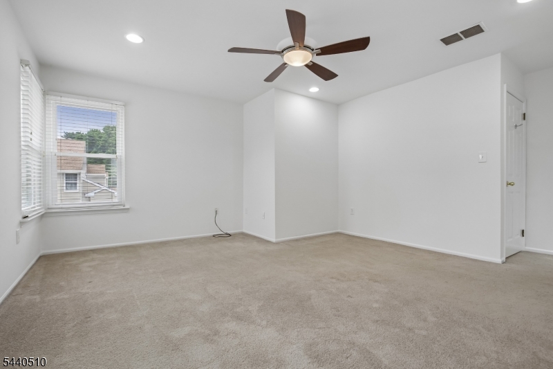 91 Cherrywood Dr