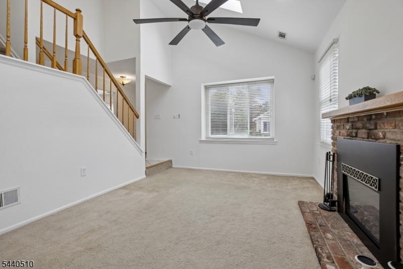 91 Cherrywood Dr