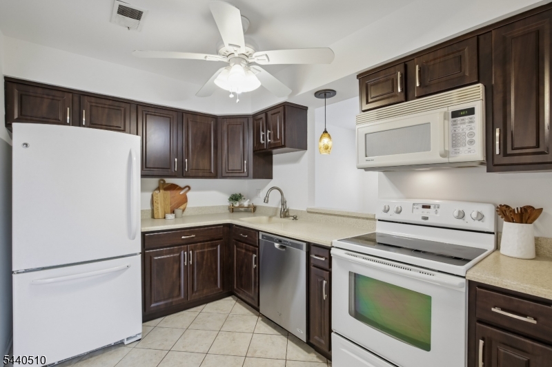 91 Cherrywood Dr