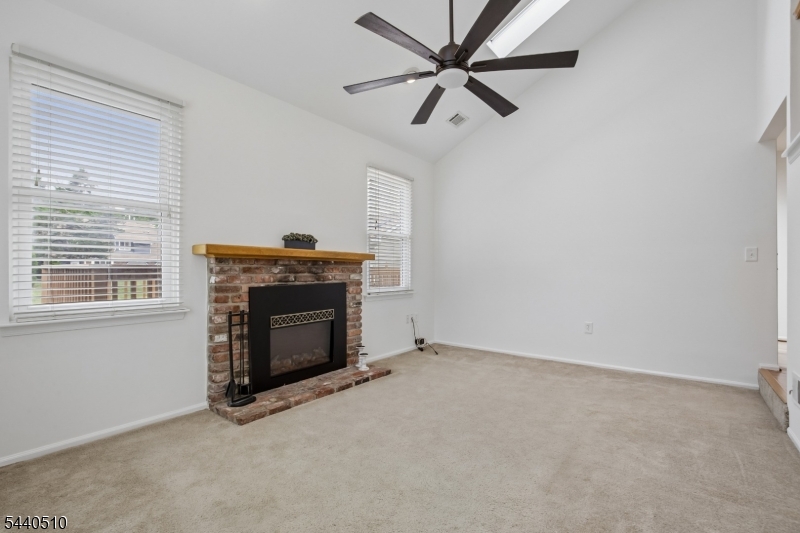 91 Cherrywood Dr