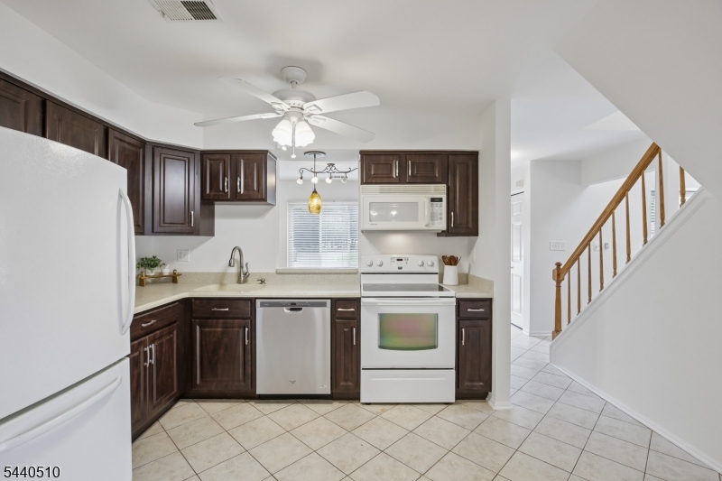 91 Cherrywood Dr
