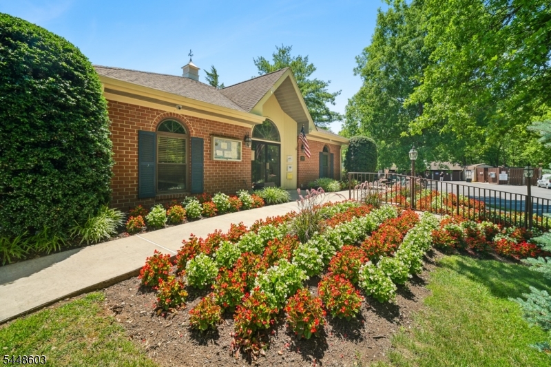 341 Penns Way
