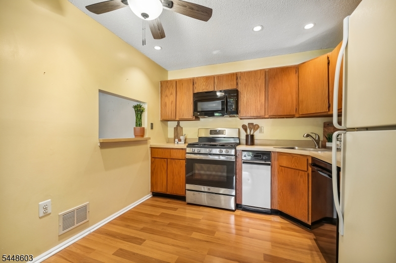 341 Penns Way