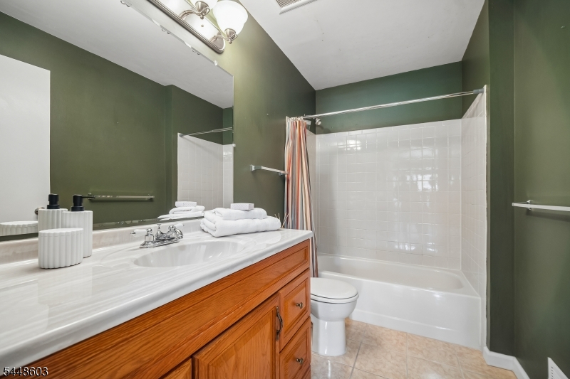 341 Penns Way
