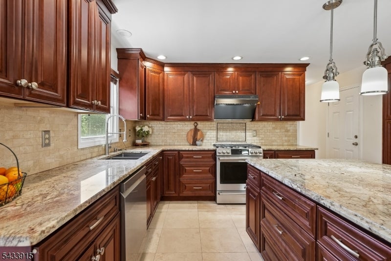 45 Adams Dr