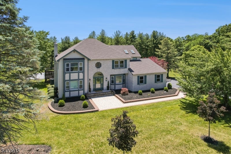 45 Adams Dr