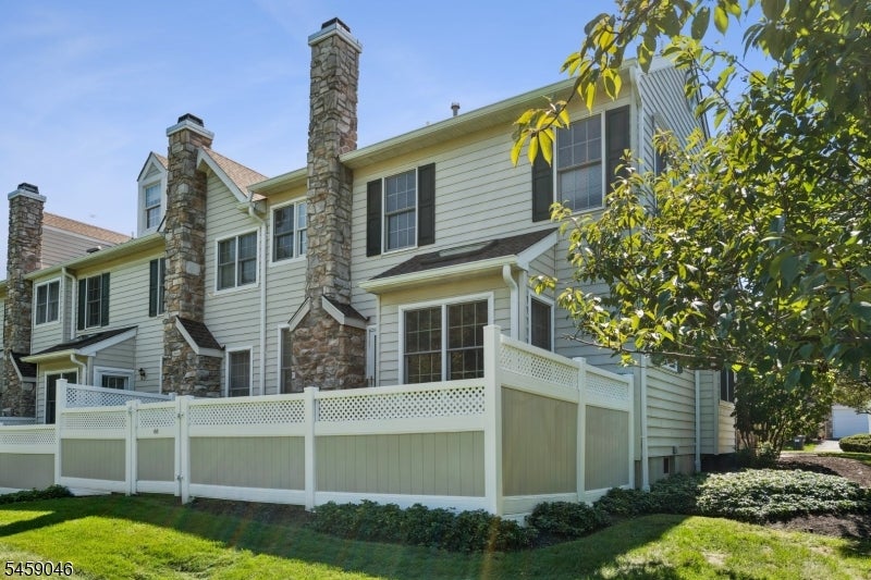 66 Patriot Hill Dr