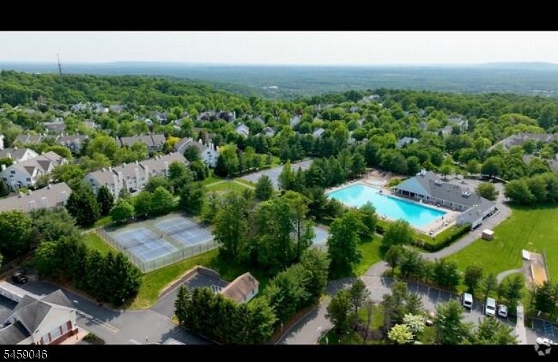 66 Patriot Hill Dr