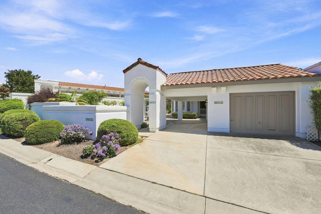 4644 Cordoba Way