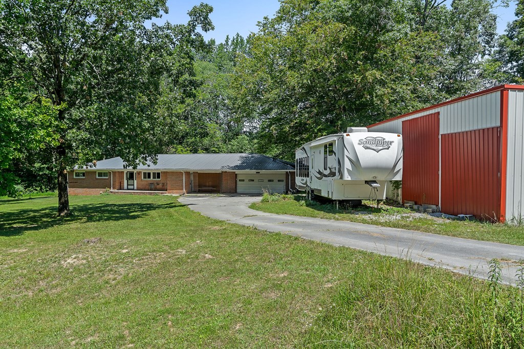1737 Cummins Mill Rd