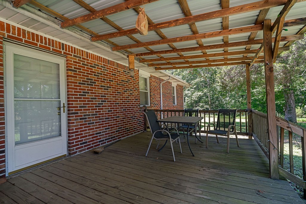 1737 Cummins Mill Rd