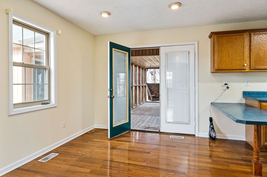 628 Mayfield Brown Rd