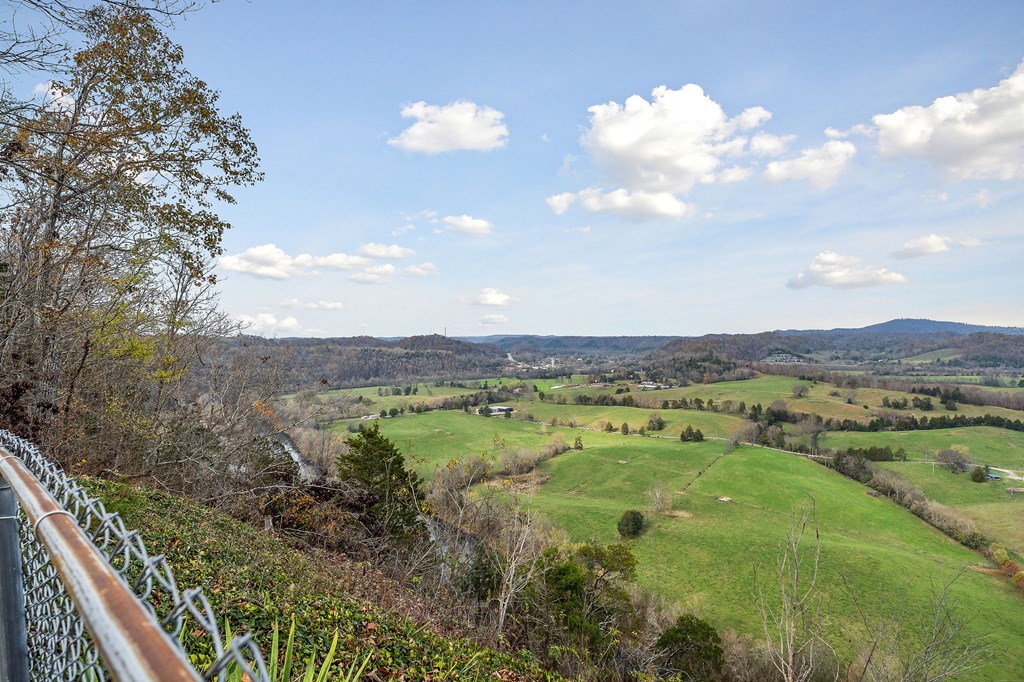 628 Mayfield Brown Rd