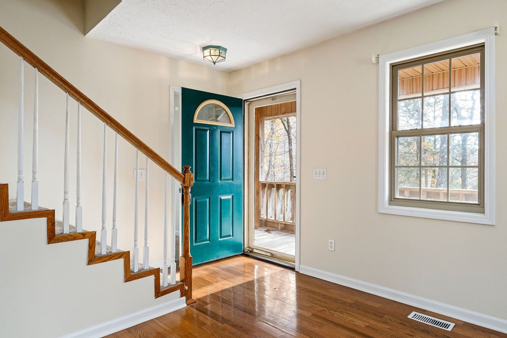 628 Mayfield Brown Rd