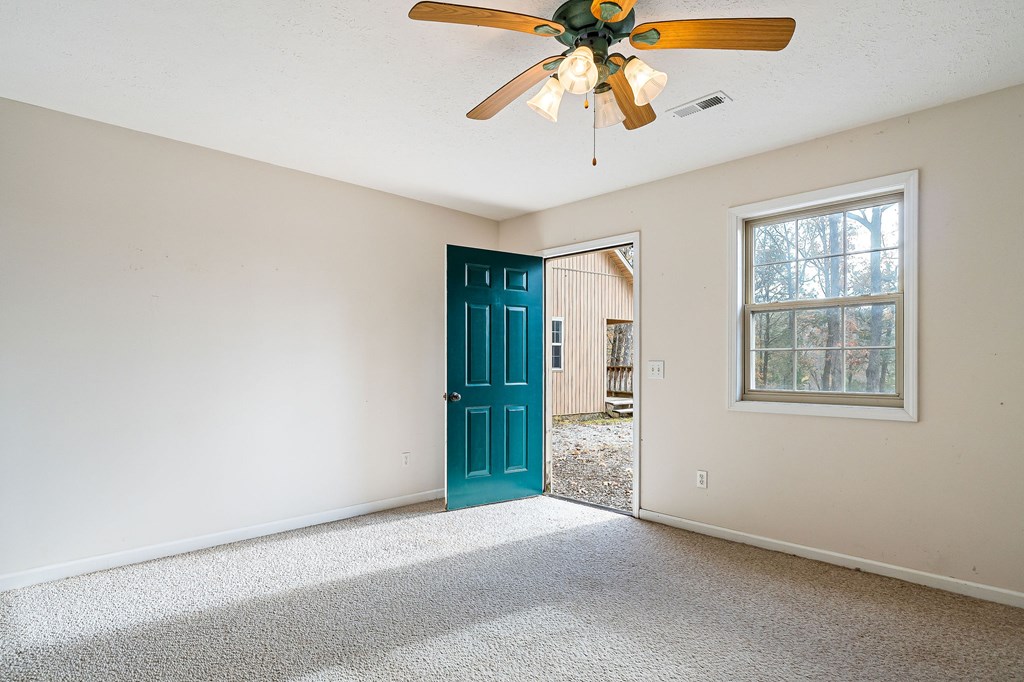 628 Mayfield Brown Rd