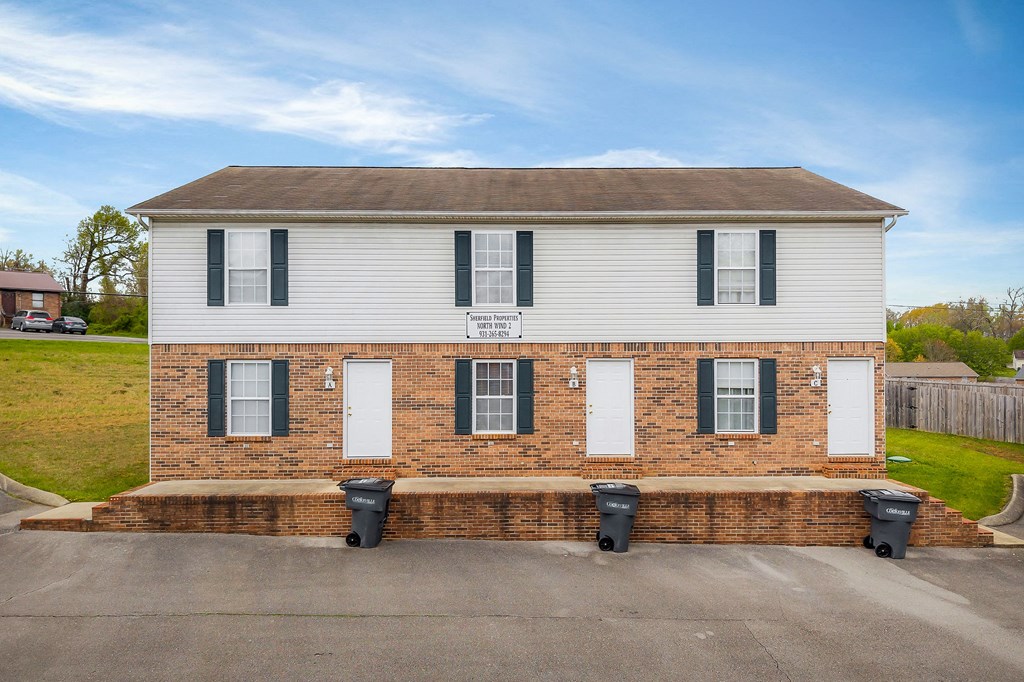 402/409 Blake Cir