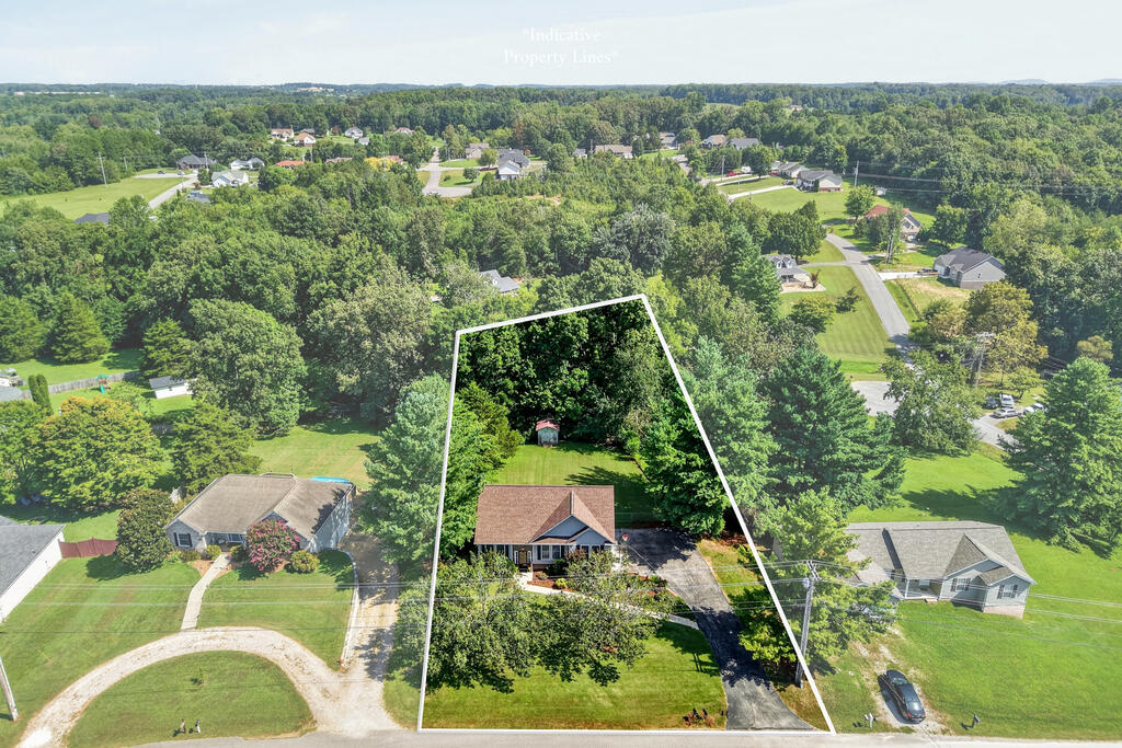 3405 Riveroaks Dr
