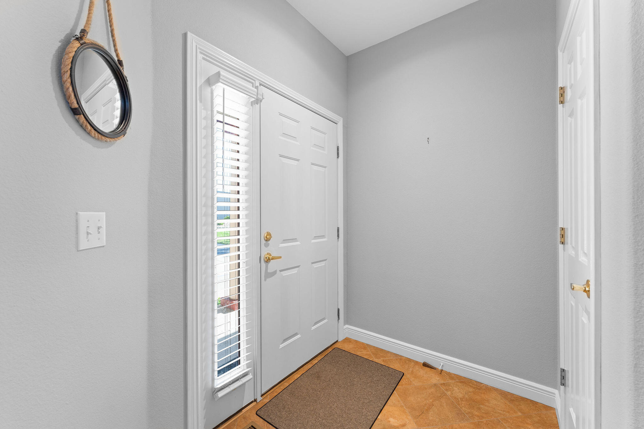 200 Villa Drive, 6-1