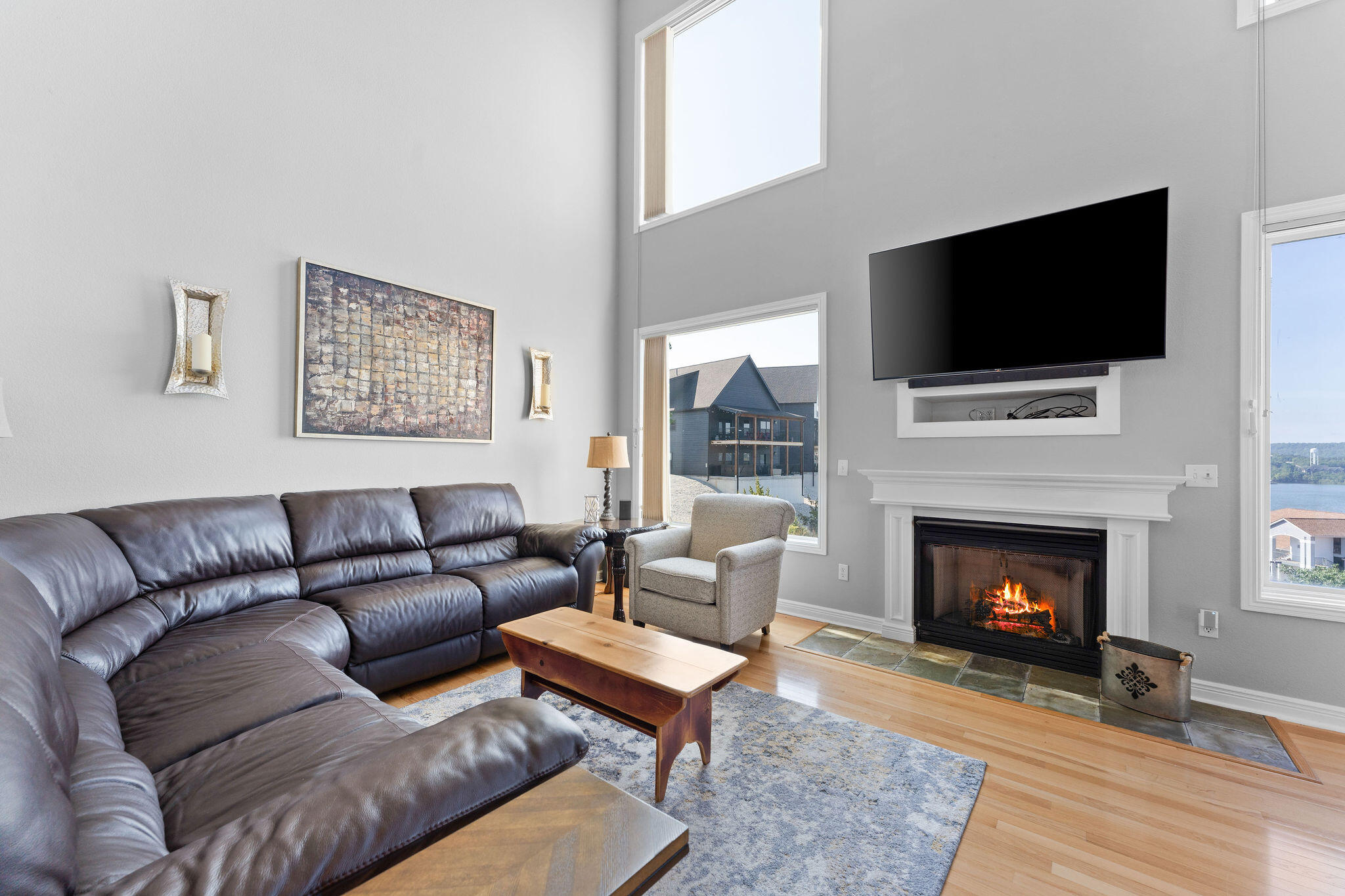 200 Villa Drive, 6-1