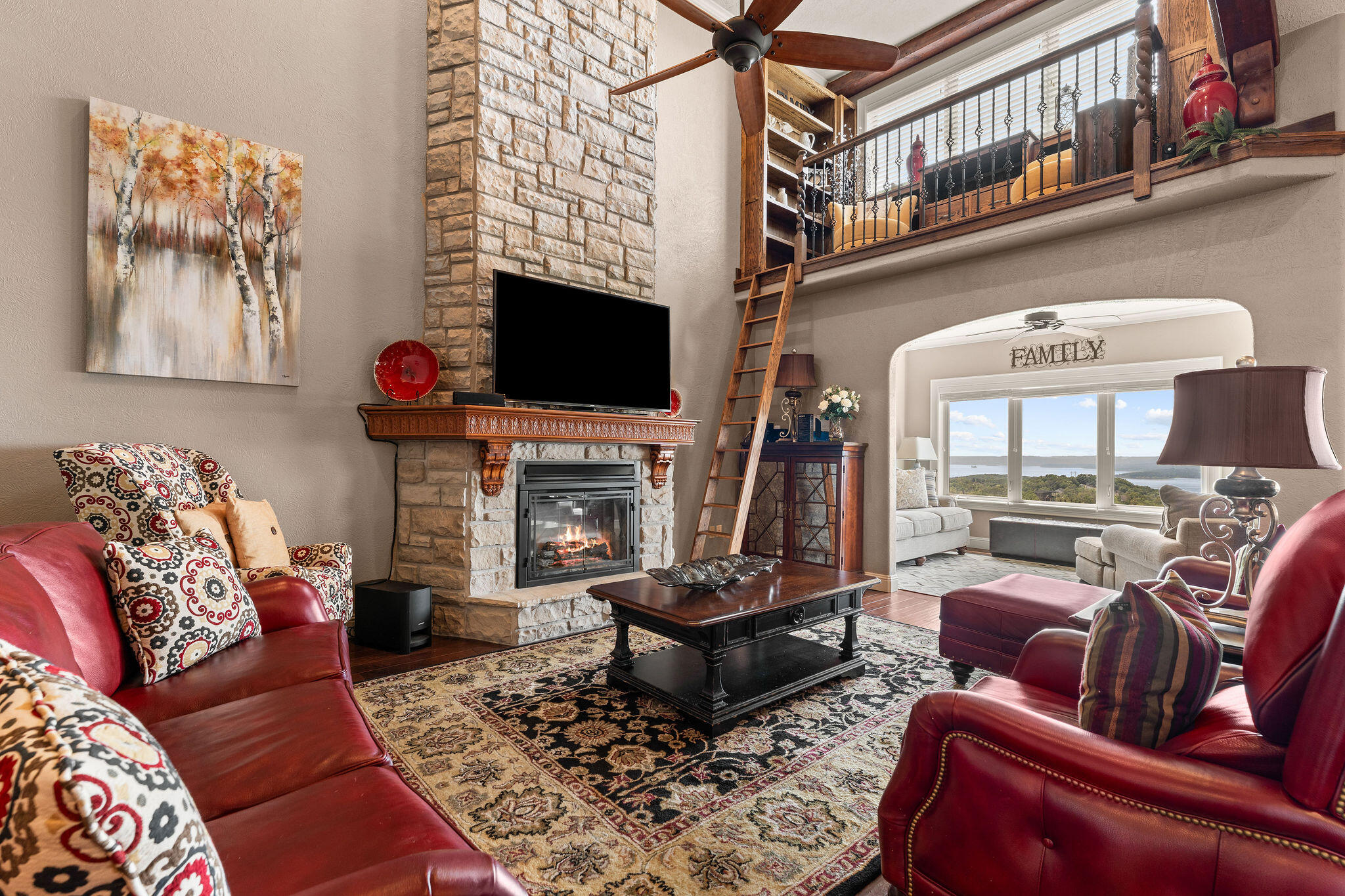 53 Royal Vista Drive Unit: 212