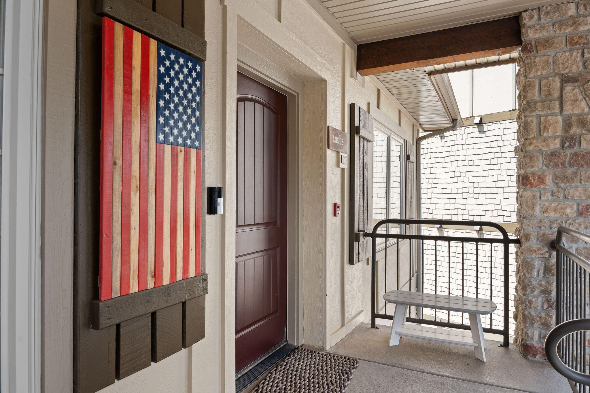 53 Royal Vista Drive Unit: 212