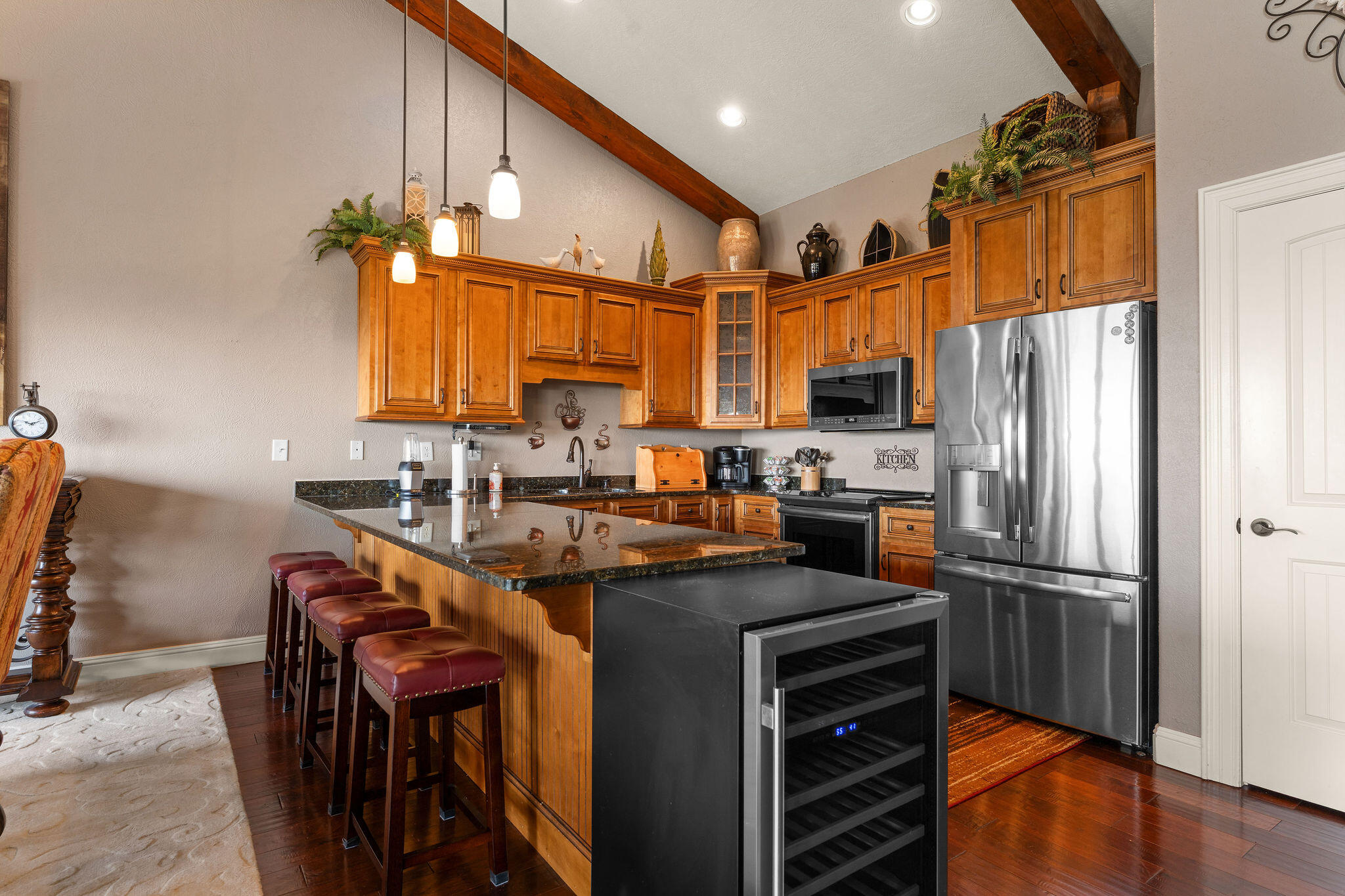 53 Royal Vista Drive Unit: 212
