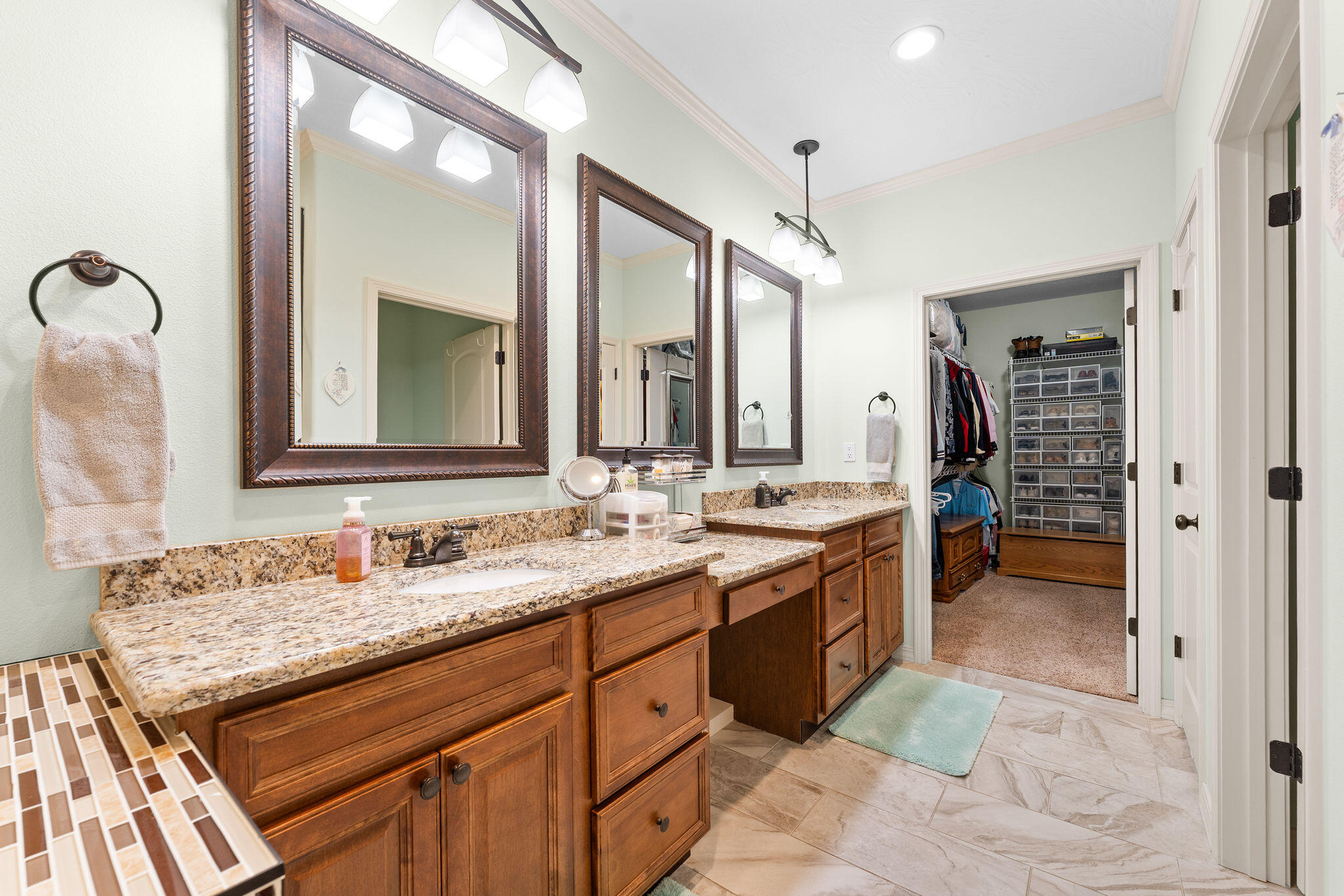 149 Rue De Villas Circle