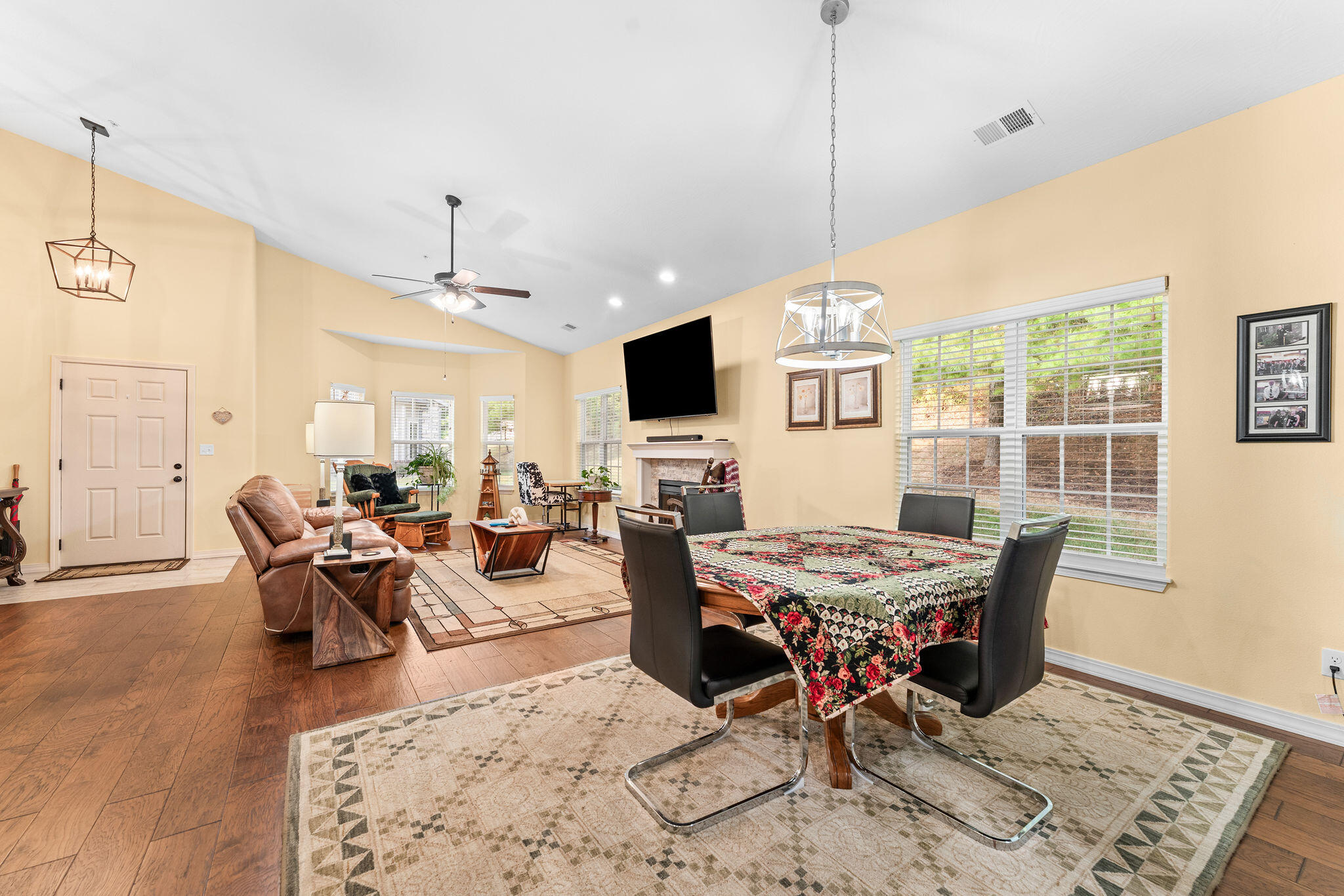 149 Rue De Villas Circle