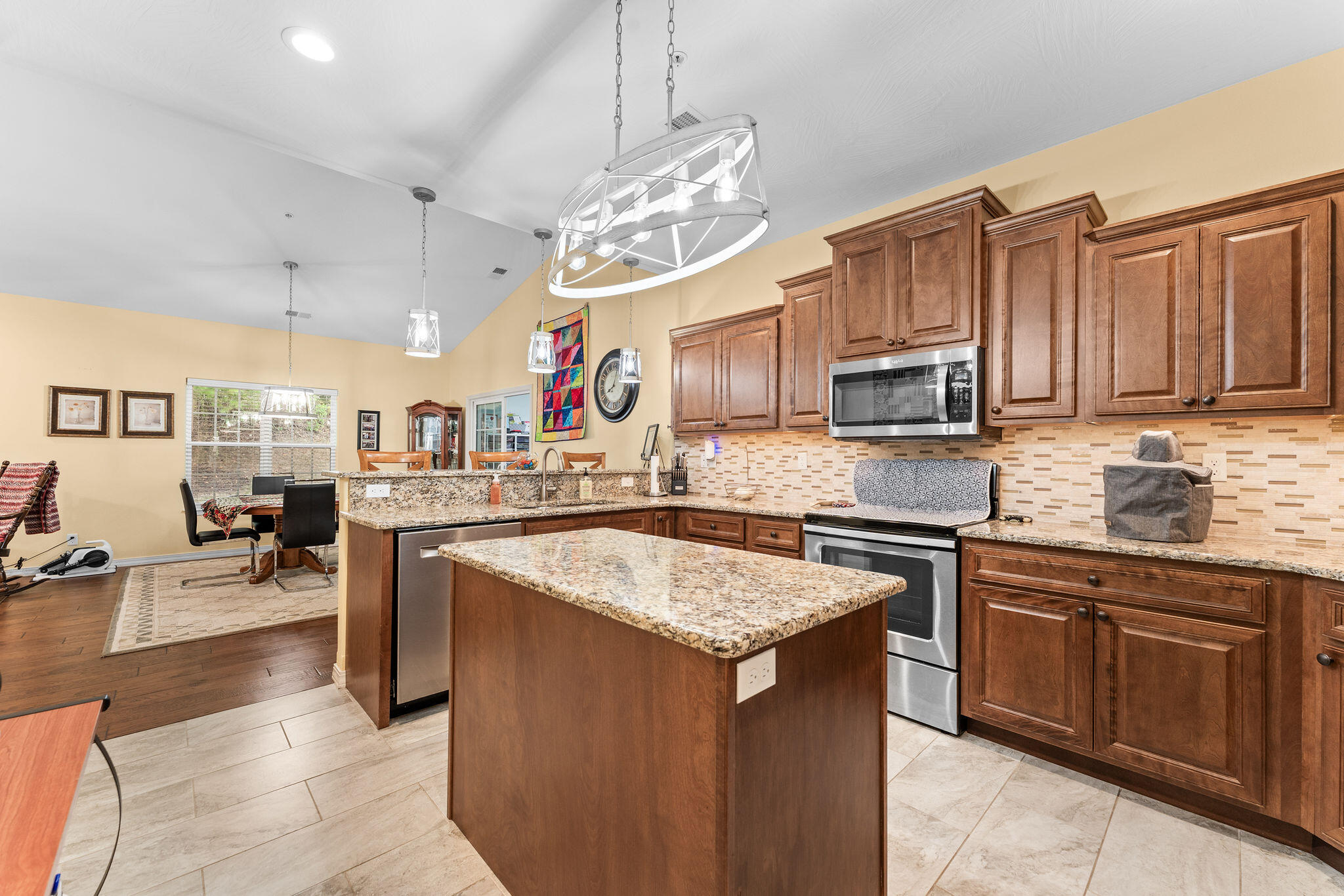 149 Rue De Villas Circle