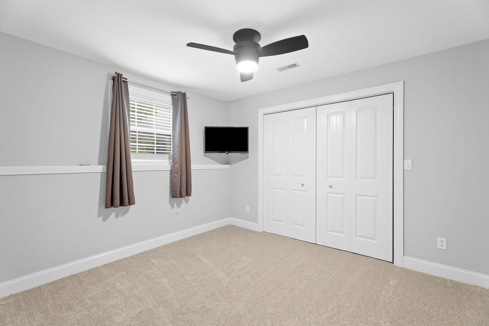 180 Ashford Drive