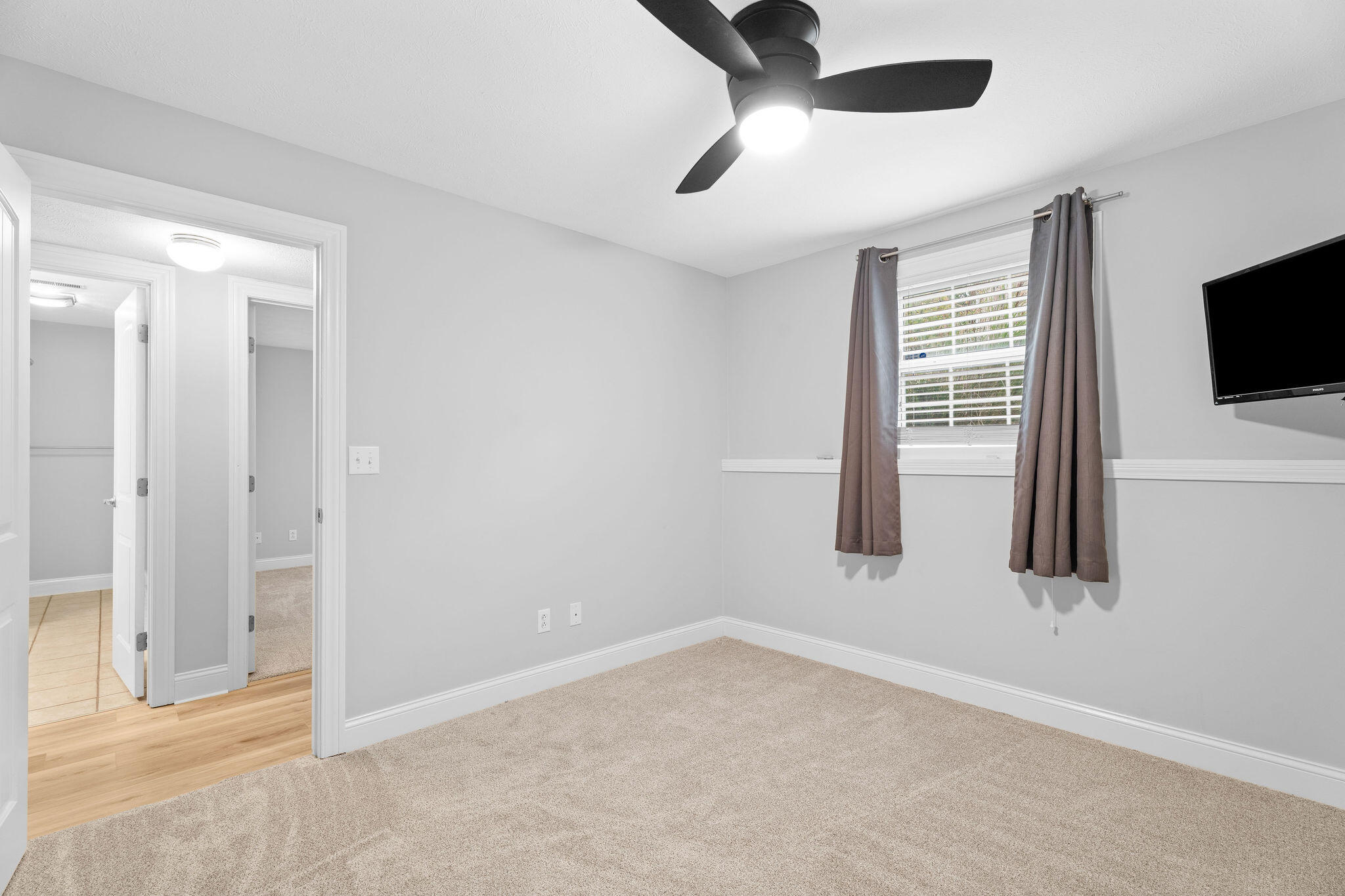 180 Ashford Drive