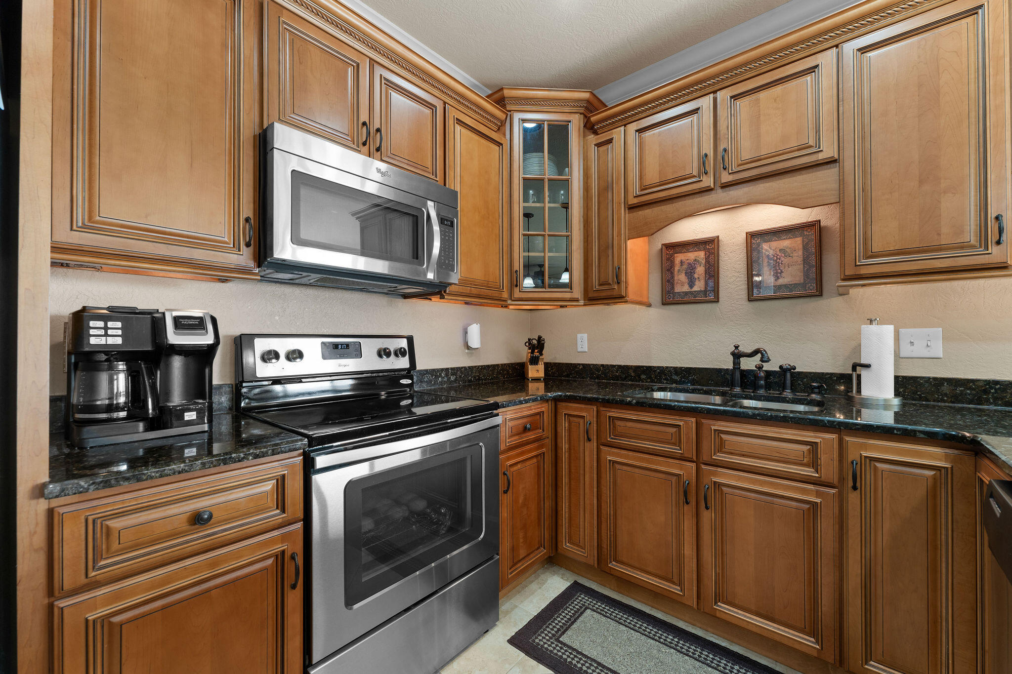 130 Royal Vista Drive Unit: 605