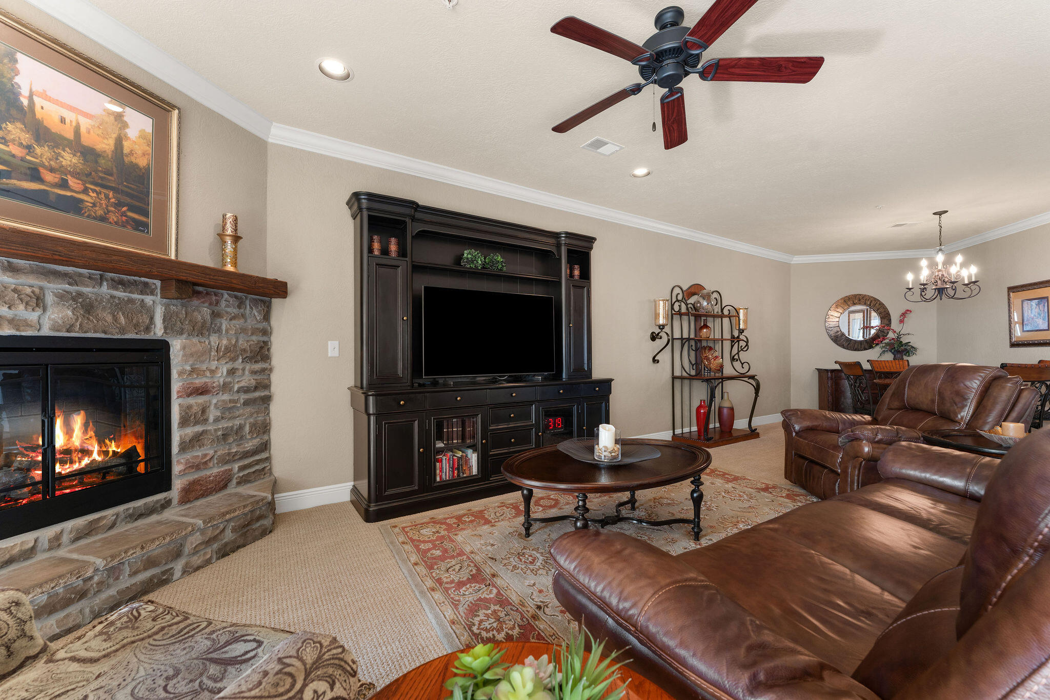 130 Royal Vista Drive Unit: 605