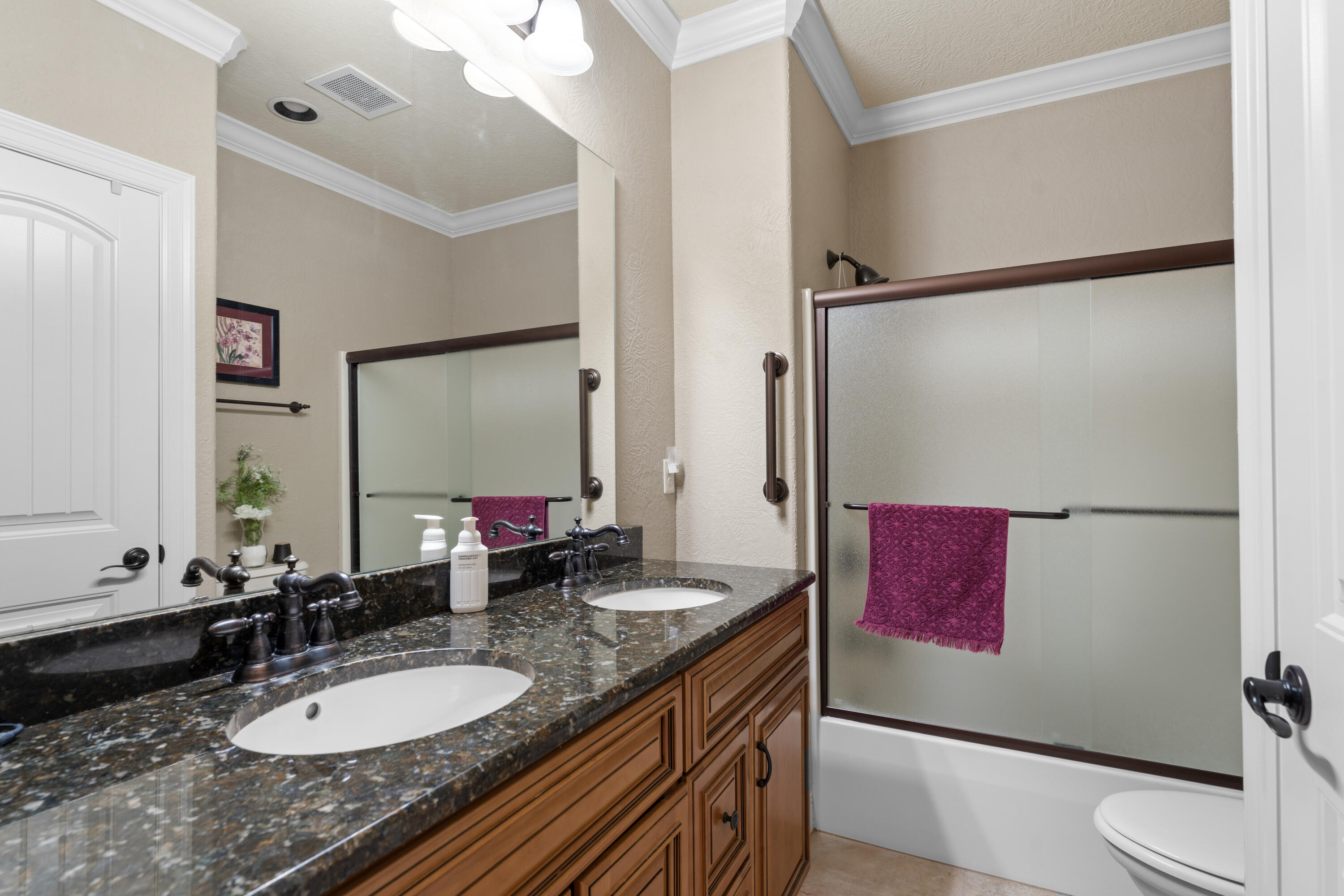 130 Royal Vista Drive Unit: 605