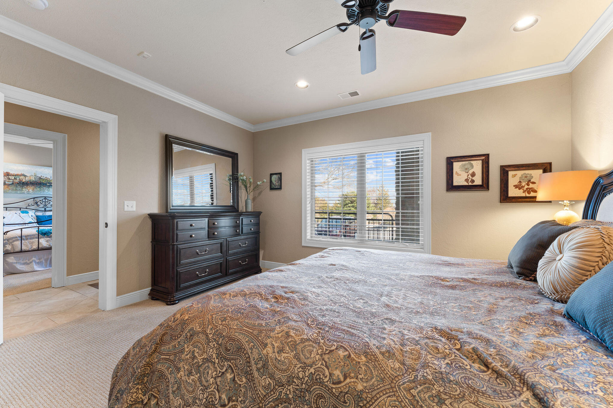 130 Royal Vista Drive Unit: 605