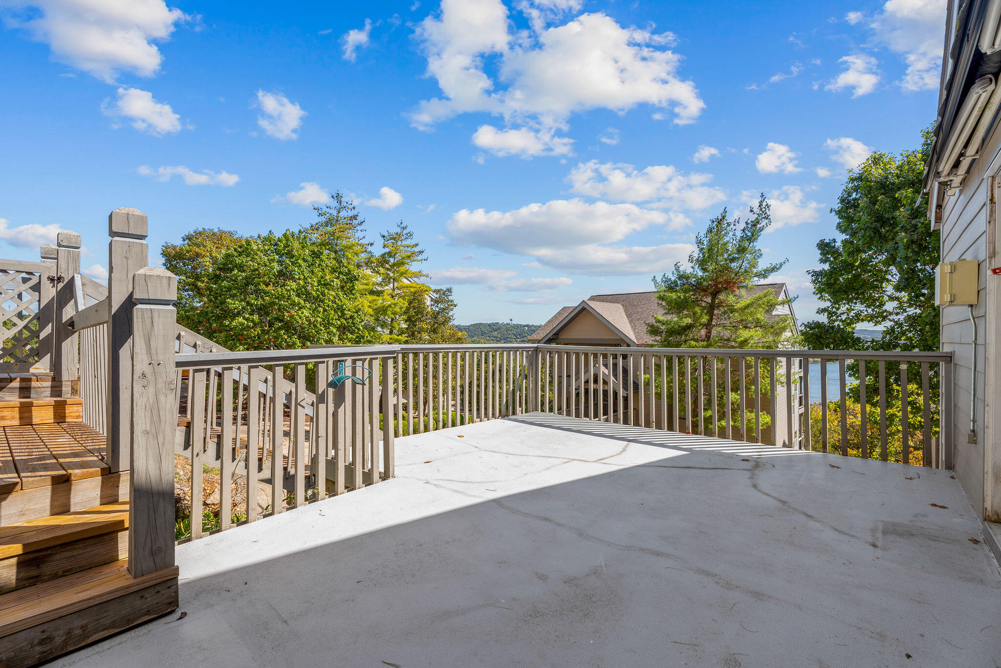 129 Treehouse Lane